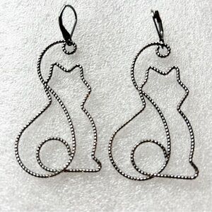 Silver Tone Cat Outline Leverback Earrings